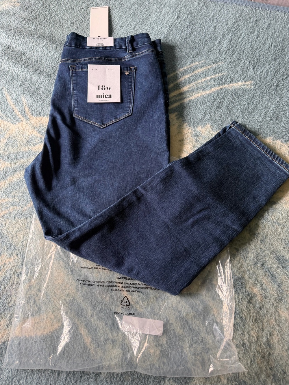 NWT Mica Women’s Midrise Skinny Jeans 18W